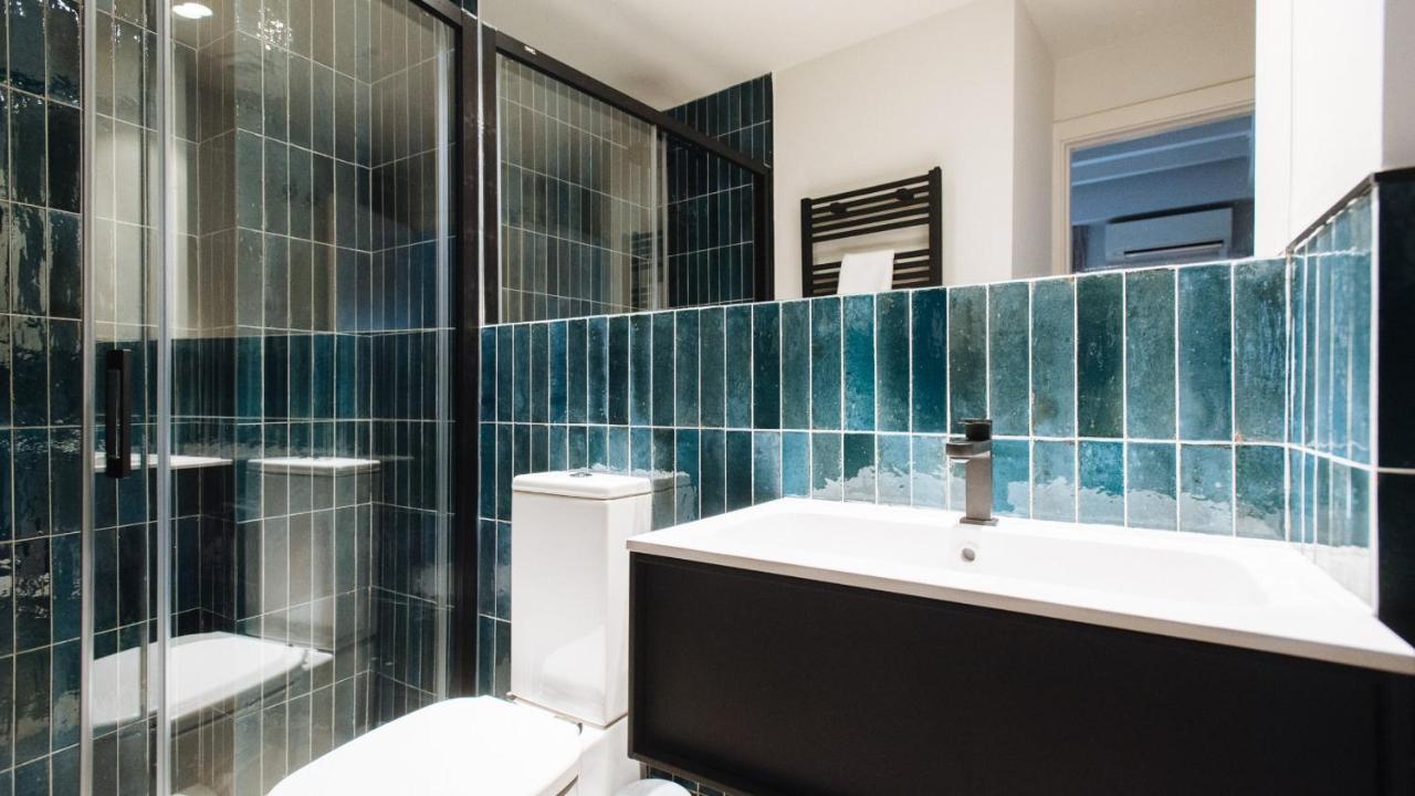 R26 Suites Sevilla Exteriör bild