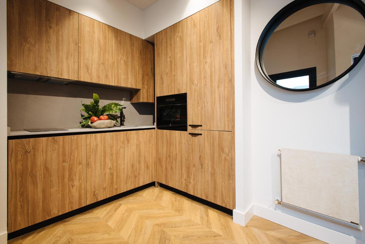 R26 Suites Sevilla Rum bild