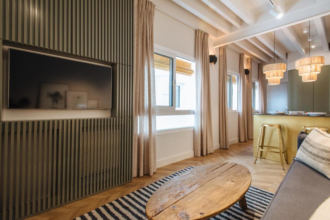 R26 Suites Sevilla Rum bild